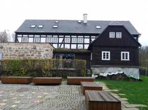 Oldřichov V Hájích